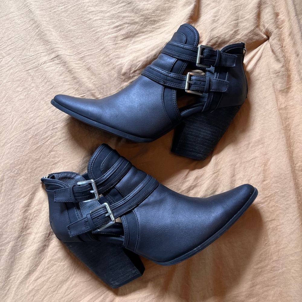 Charles Heel Booties